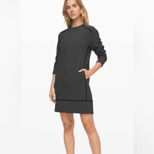 lululemon athletica on repeat dress size 6